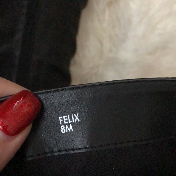 TAHARI Black Soft Nappa Leather Boots - Picture 13 of 15